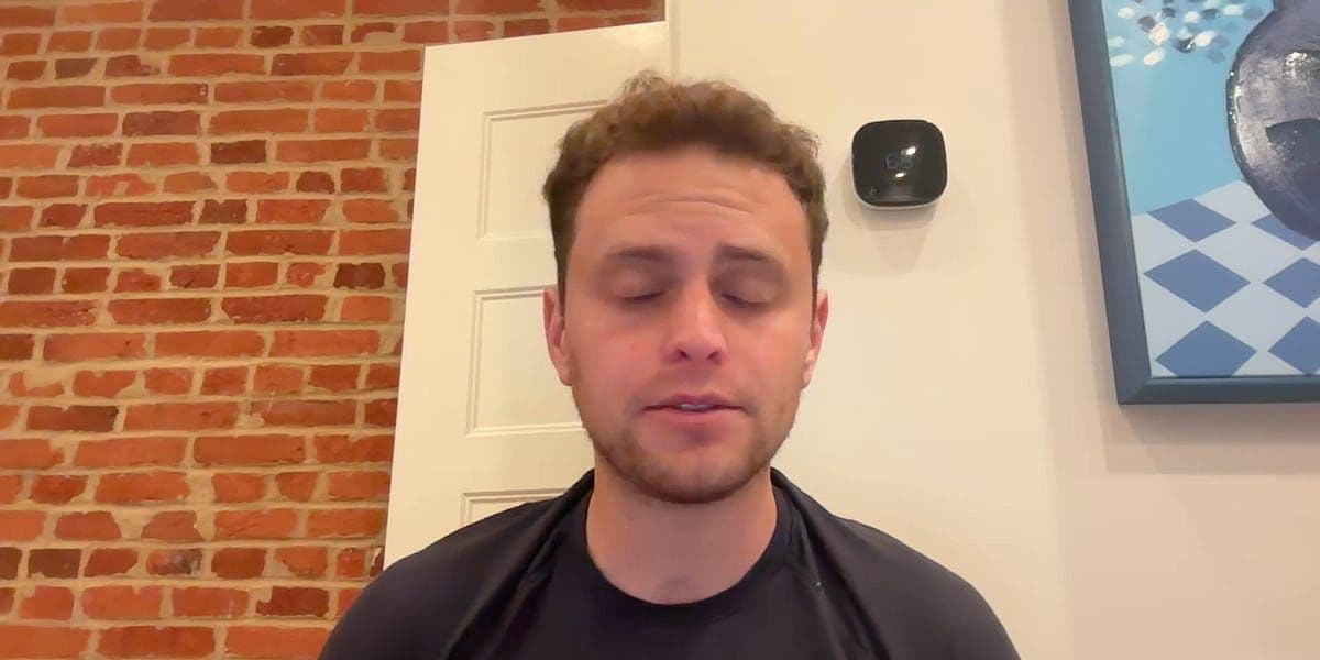 Starlink satellite dish representing U.S. government efforts to promote Musk's internet service in trade negotiations