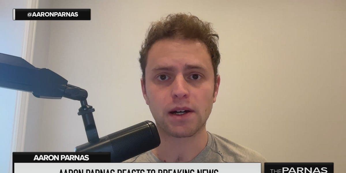 GOP Senator Opens Formal Investigation Into Hegseth's Possible War Crimes as Trump Warns Venezuela War is Imminent