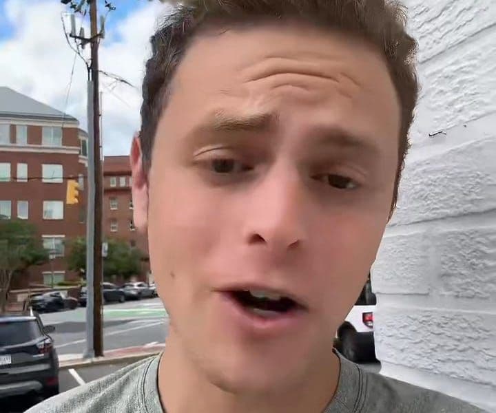 Donald Trump Threatens to Sue ABC for Saying the Qatari Jet is a Gift to Trump