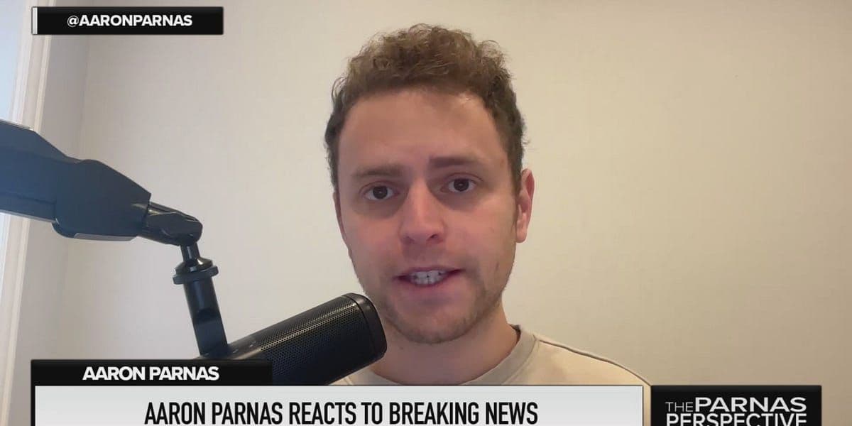 U.S. military personnel in uniform, representing service members seeking legal guidance on presidential orders