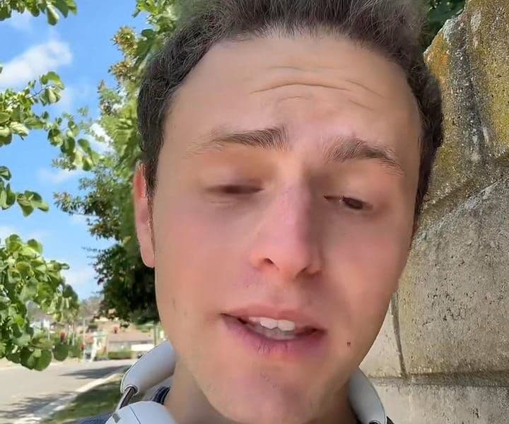 Map or image depicting the Strait of Hormuz and Middle East region amid US-Iran military tensions