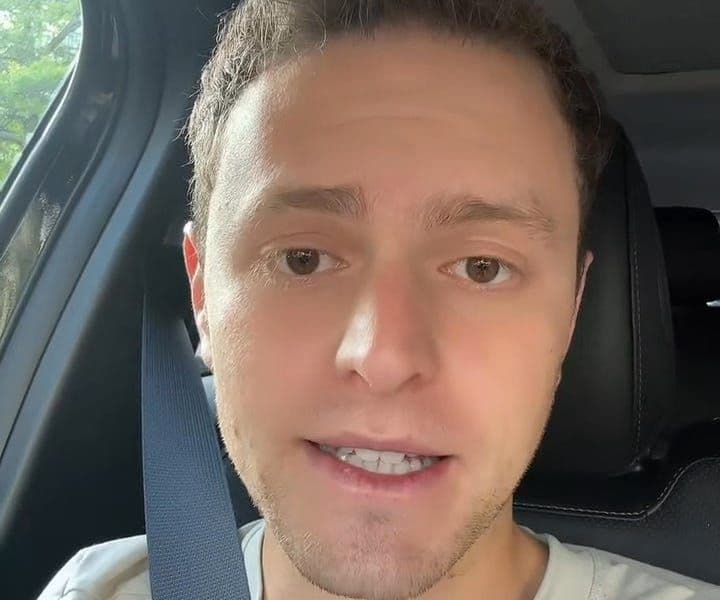 Federal agents and protesters clash during ICE enforcement operations in Los Angeles amid National Guard deployment