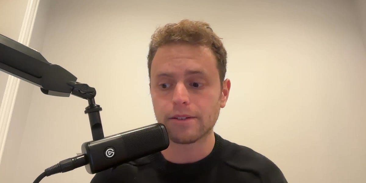 U.S. Capitol building during the ongoing government shutdown as lawmakers clash over negotiations