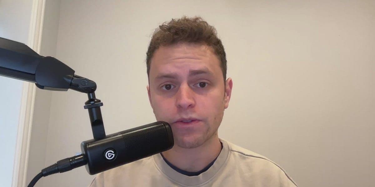 Donald Trump speaking aboard Air Force One during his trip to South Korea for APEC-related events